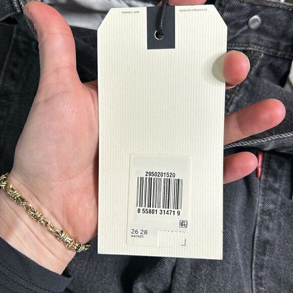 NWT Aritzia Levis  26 - Picture 5 of 5